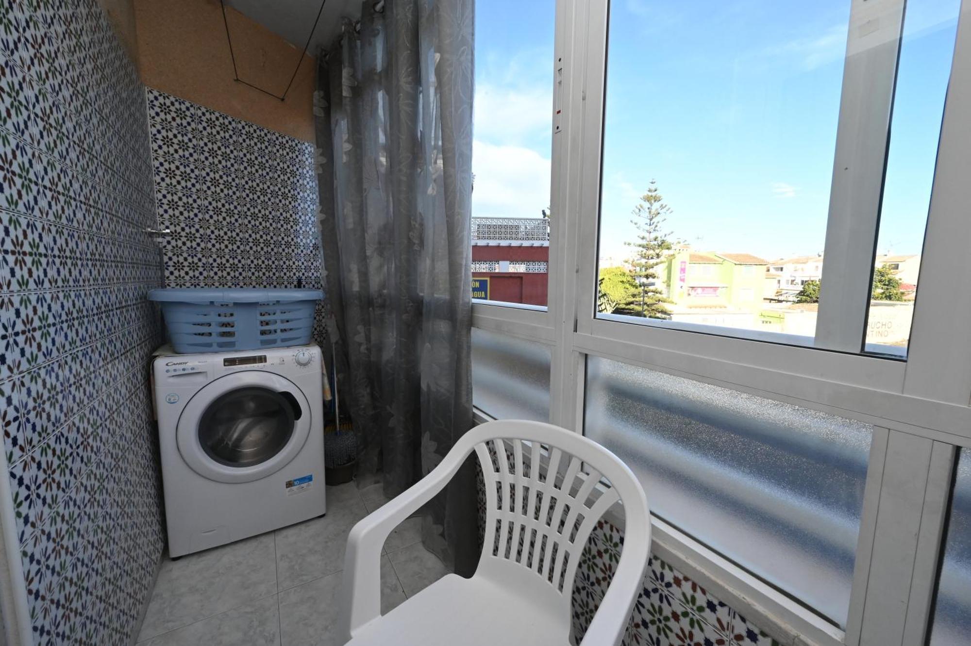 Apartamento En Torrevieja Alicante Bagian luar foto